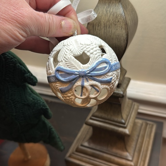 New Wedgwood 5 Golden Rings 12 Days Of Christmas Ornament Jasperware Rare in Box - Picture 2 of 5